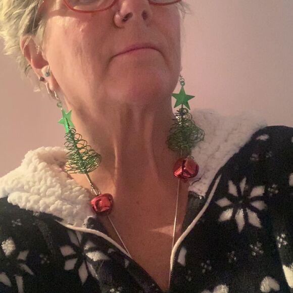 Earrings Exaggerated Christmas Tree Ornament Pierced Earrings - Picture 8 of 8